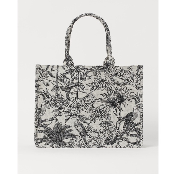 LAST 1️⃣—NWT H&M Big Tote Dior Style Bag - Picture 7 of 16